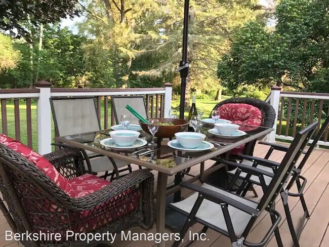 Foto del edificio - 4 br, 2 bath House - 125 Mountain Drive