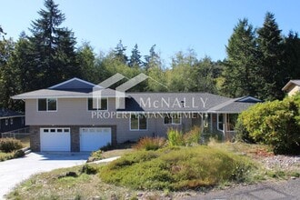 Building Photo - 15106 Starr Pl SE