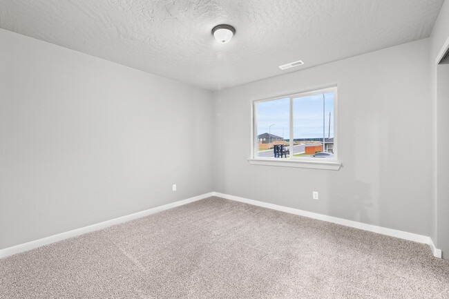 Foto del edificio - 3002 Helena St