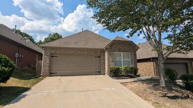 Building Photo - 6514 Southern Trace Dr