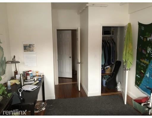 Foto del edificio - 3 br, 2 bath  - 3 Linnaean St Apt B