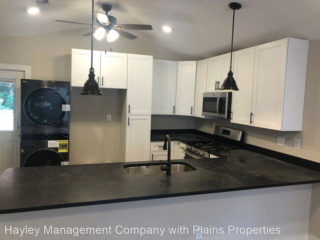 Foto del edificio - 2 br, 1 bath House - 305 Edge Ct