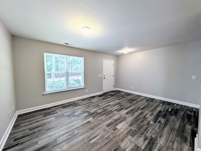 Foto del edificio - 830 N Taylor St
