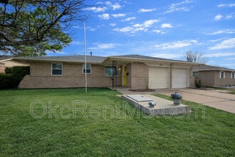 Building Photo - 106 Thompson Dr