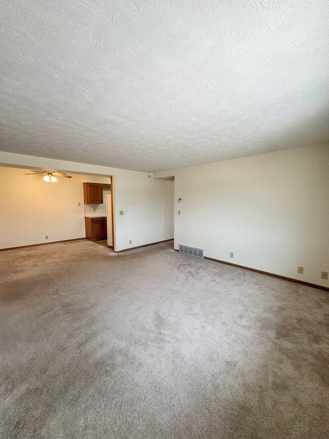 Foto del edificio - 2675 N 93rd St