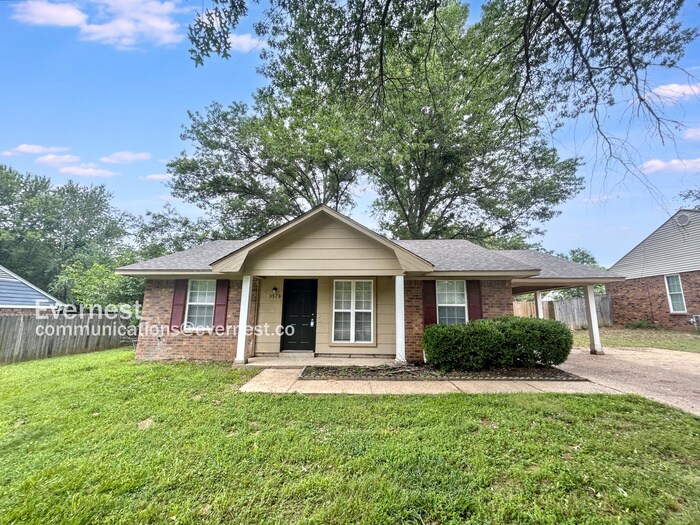 Foto principal - 3570 Shadow Oaks Pkwy