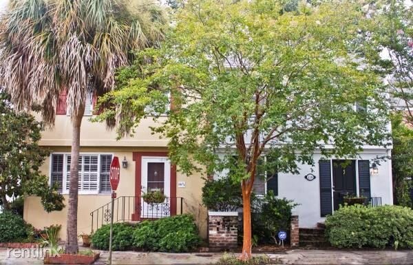 Building Photo - 3 br, 1.5 bath Townhome - 170 Queen Street