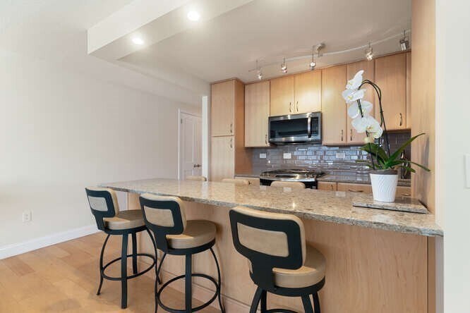 Foto principal - 2 Hawthorne Pl