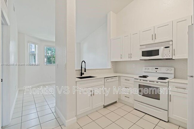 Foto del edificio - 1663 SE 29th St