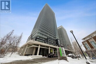 Building Photo - 360 Square One Dr