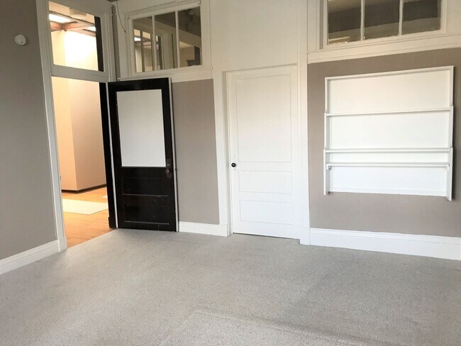 Foto del edificio - 5 S Broadway