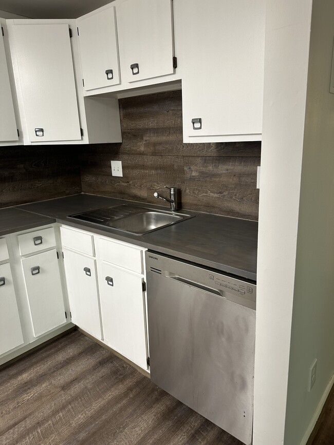 Photo - 3164 Central Ave Townhome