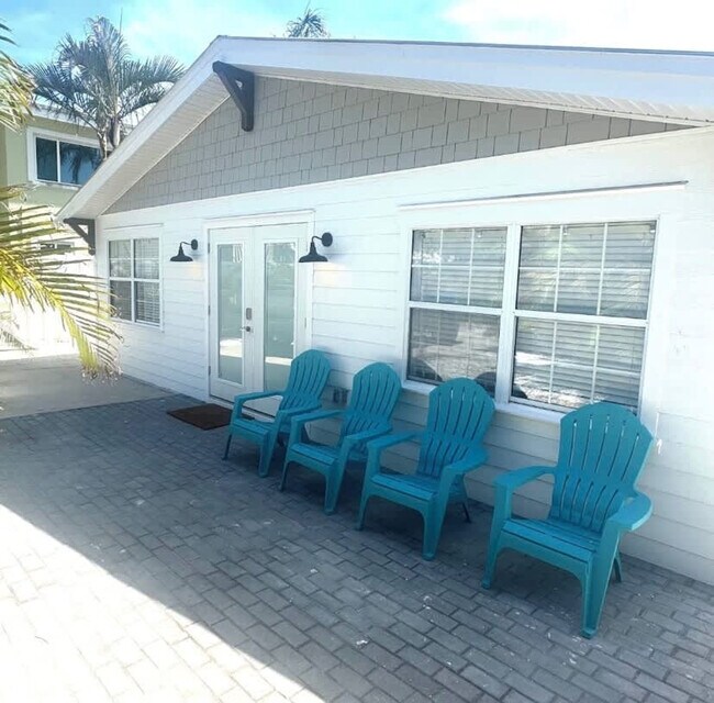 Foto del edificio - 3006 Gulf Dr