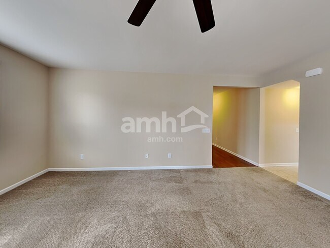Foto del edificio - 207 S Dunnwood Ln