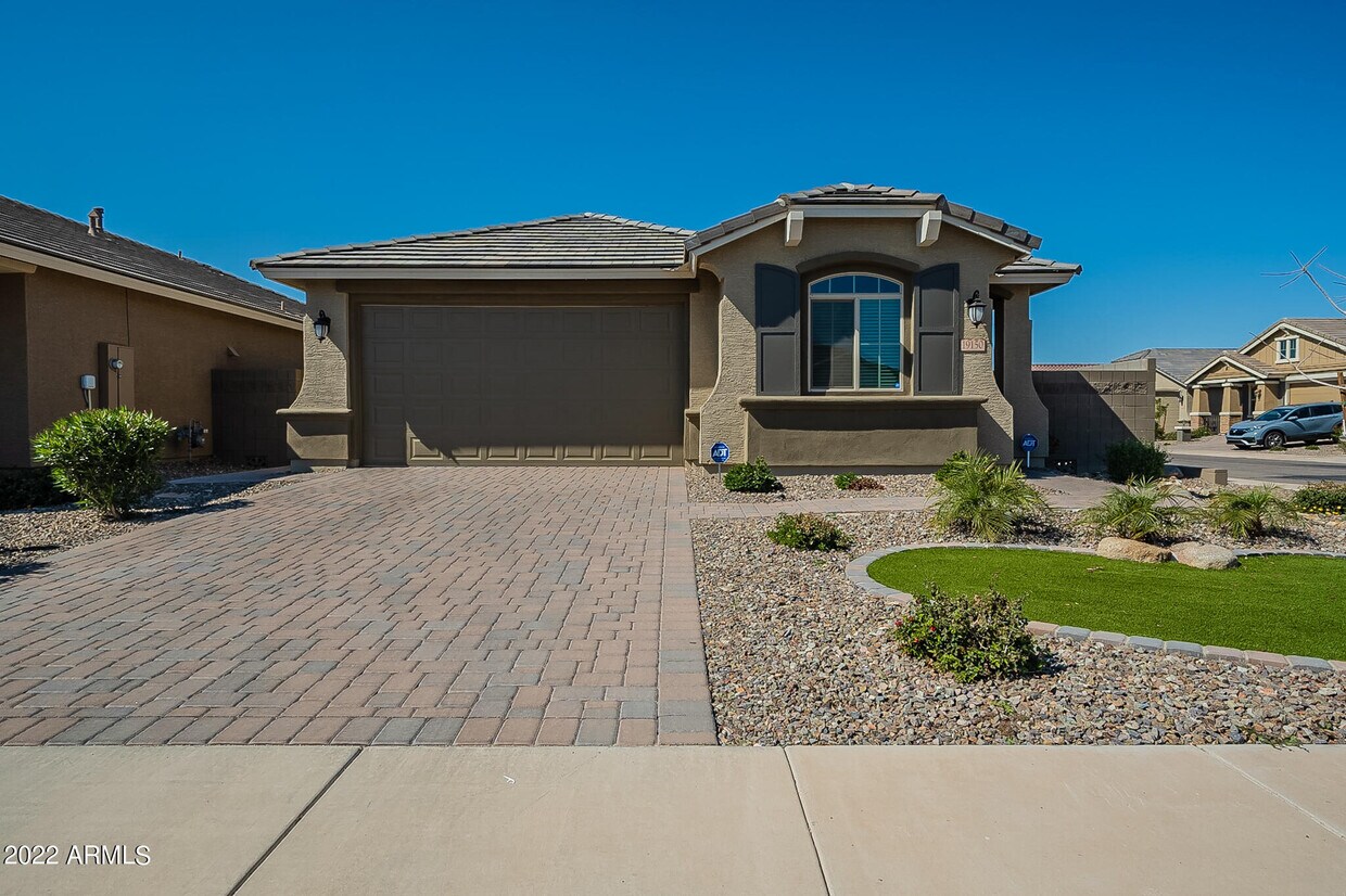 Foto principal - 19150 N Cook Dr