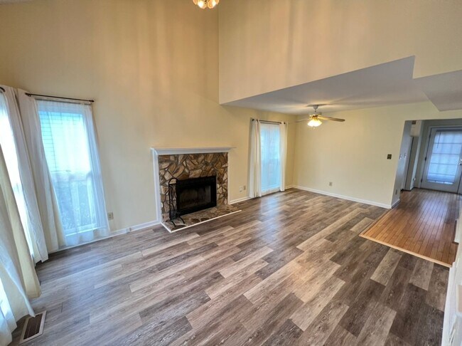 Building Photo - 3105 Verdugo Dr