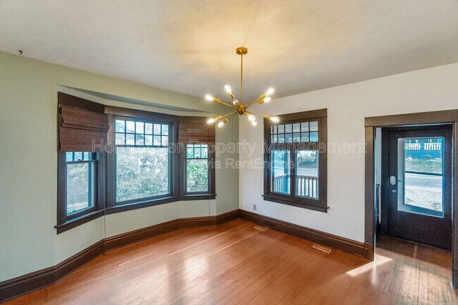 Foto del edificio - 1311 E 16th Ave