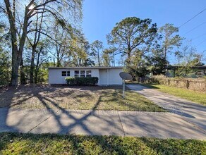 Building Photo - 7150 Eudine Dr S