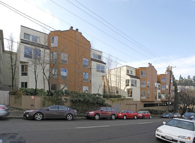 Primary Photo - Clay Street Commons