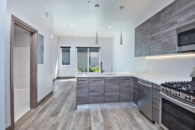 Interior Photo - Chambers Lofts