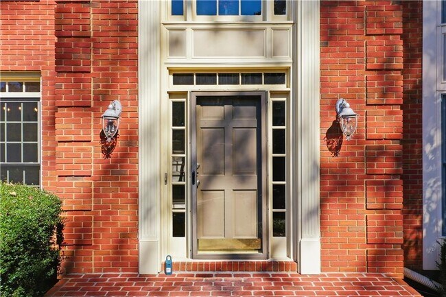 Foto del edificio - 3741 Bays Ferry Way