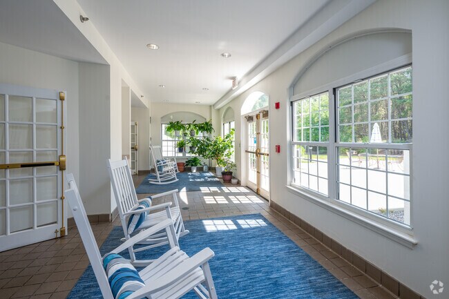 Sala de sol - Serenity Apartments at Brewster