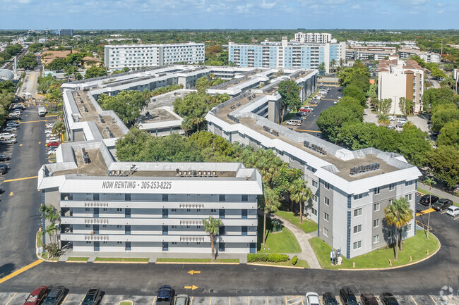 Jardines Cutler - Cara norte - Cutler Gardens Apartments