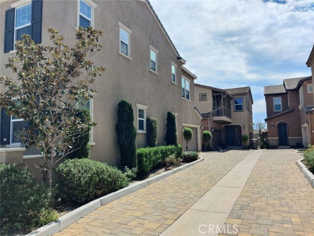 Building Photo - 13043 Goldenrod Dr