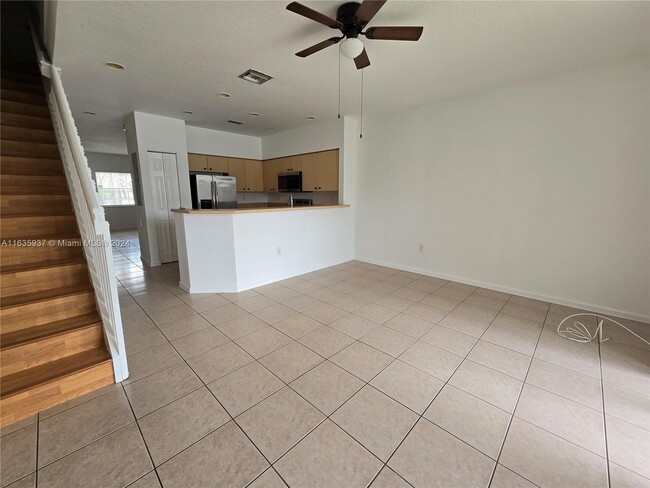 Building Photo - 8376 SW 27th St