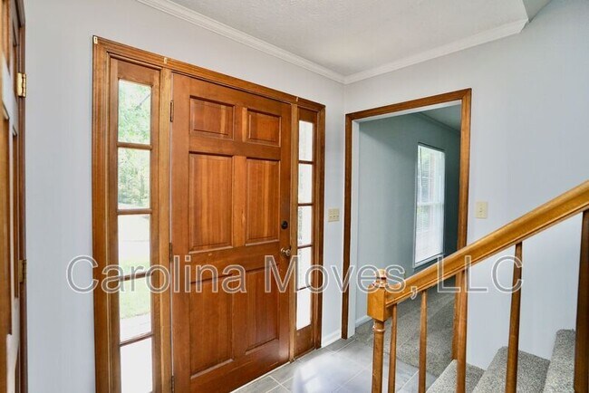 Photo - 204 Overcreek Rd House