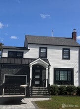 Building Photo - 985 Arnet Ave