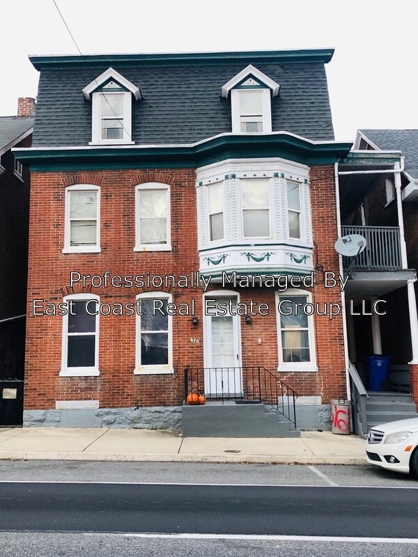 Building Photo - 616 W Franklin St