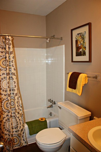 Bathroom Fixtures Huntsville Al park place rentals - huntsville, al | apartments Bathroom Fixtures Huntsville Al park place rentals - huntsville, al | apartments