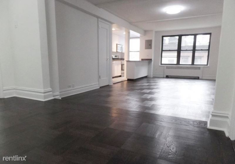 Building Photo - 1 br, 1 bath Apartment - 136 E 38th St