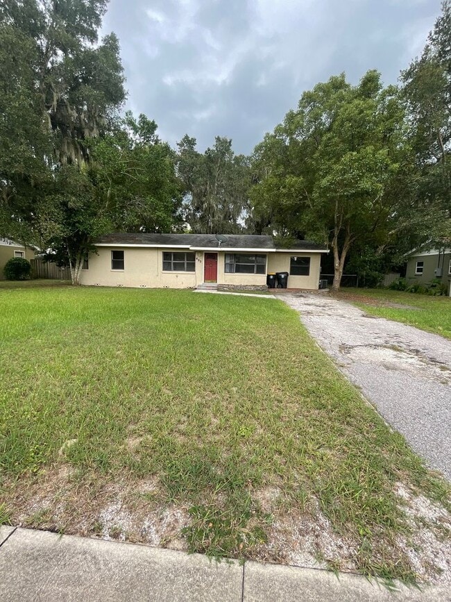 Building Photo - 622 Howard Ave