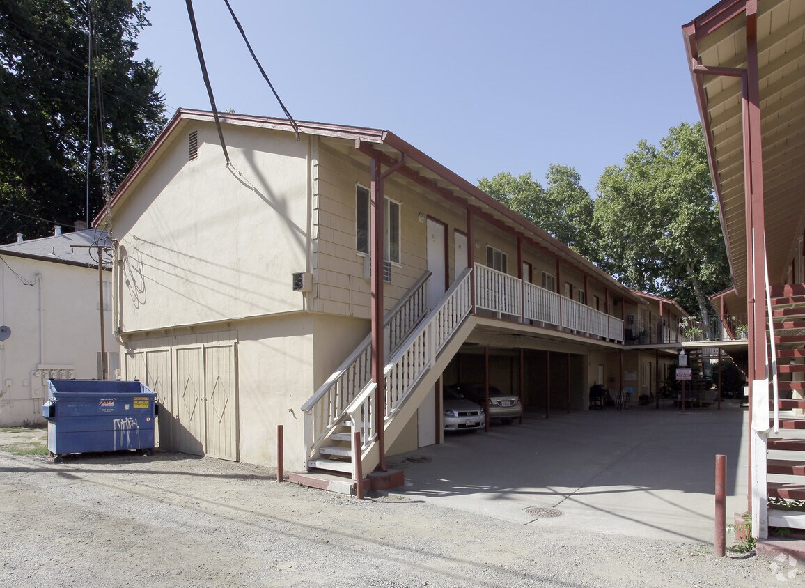 Foto principal - D Street Apartments