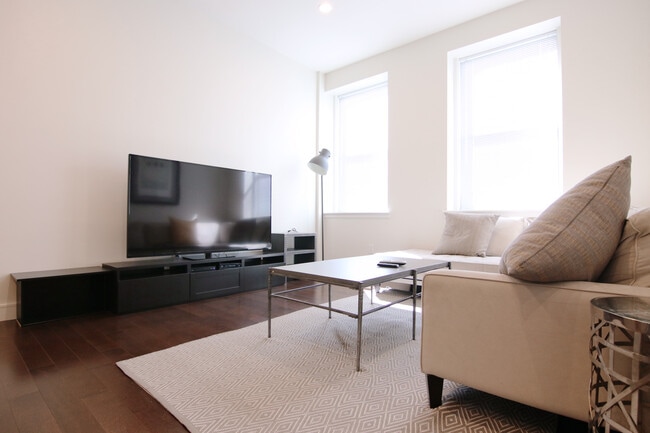 Building Photo - 450 Harrison Ave