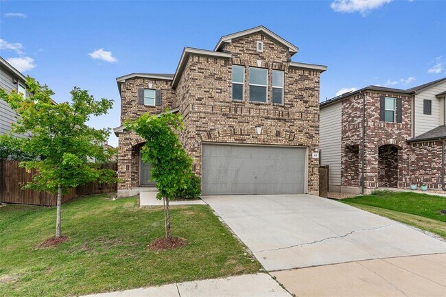 Building Photo - 305 Los Cobos Ln
