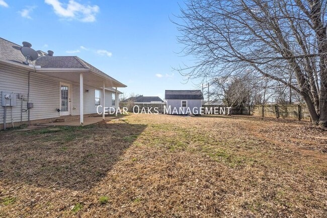 Building Photo - 100 N Brandon St