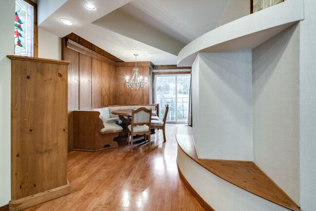 Foto del edificio - Spacious Three Bedroom Graduate Hospital Home w/ Roof Deck!