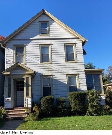 Front of House - 38 S 4th Ave