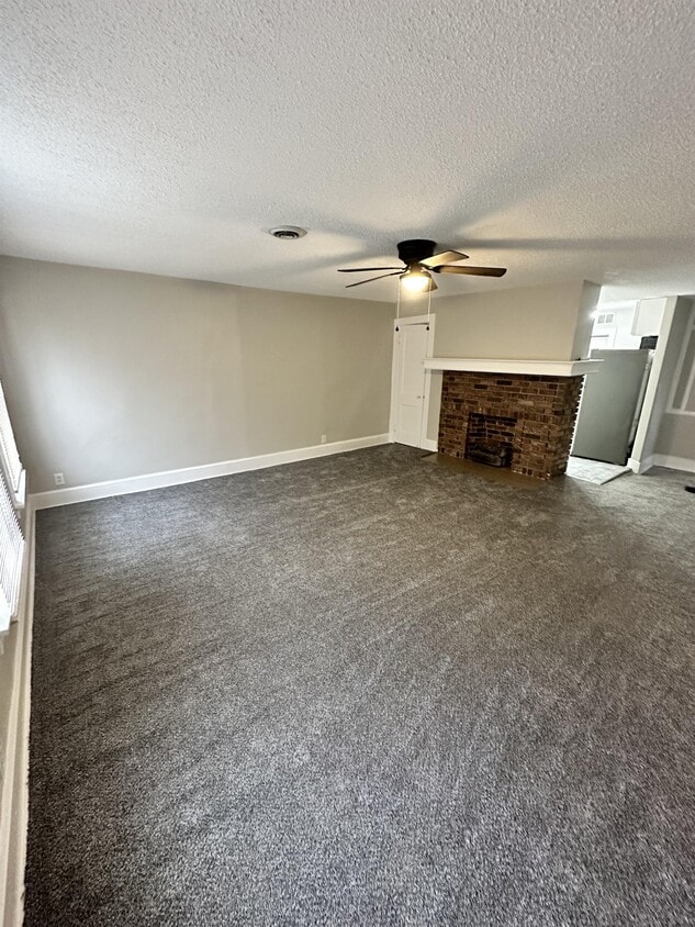 1718 Glenmont Rd Unit 3, Cleveland Heights, OH 44118 Room for Rent in