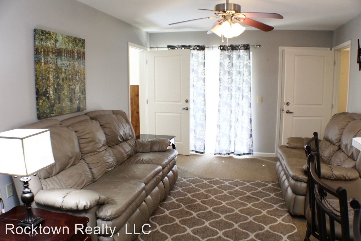 Foto principal - 520 Davis Mills Dr