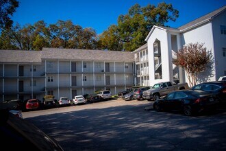 Building Photo - 394 Oconee St