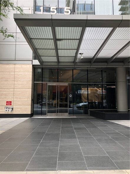 Foto del edificio - 1155 S Grand Ave