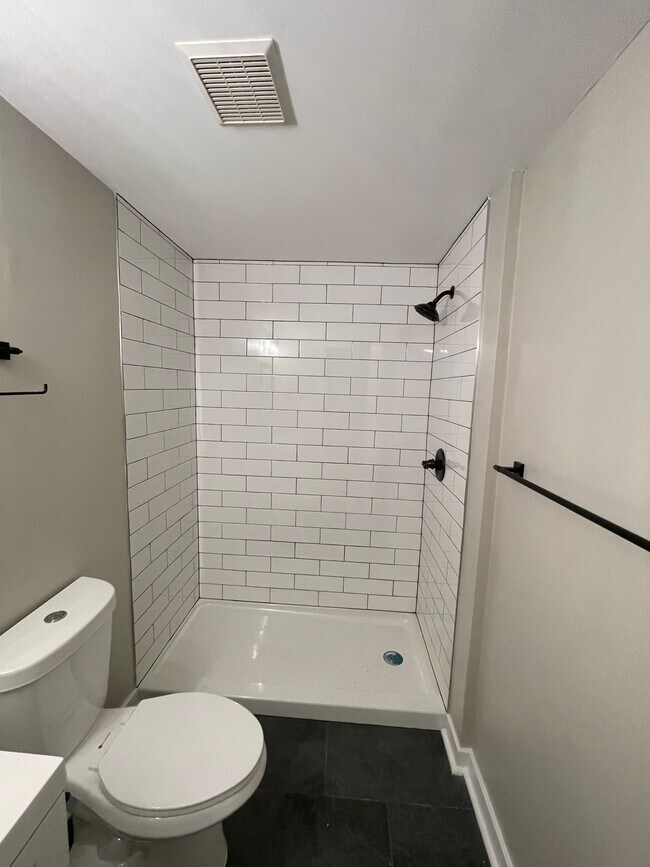 Foto del edificio - 742 N Negley Ave