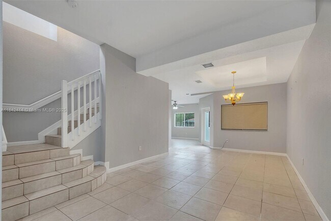 Foto del edificio - 16633 SW 50th Ter