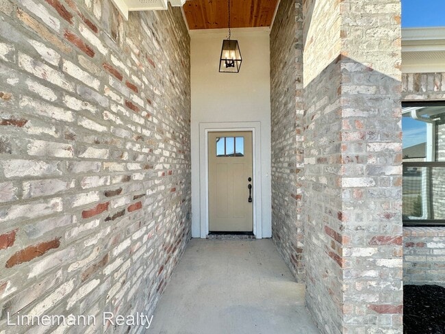 Building Photo - 4 br, 2 bath House - 8411 James Herring Way