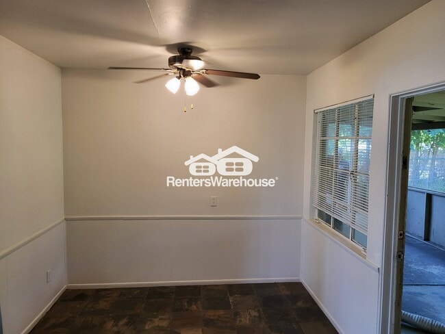 Foto del edificio - 1341 E Hall St