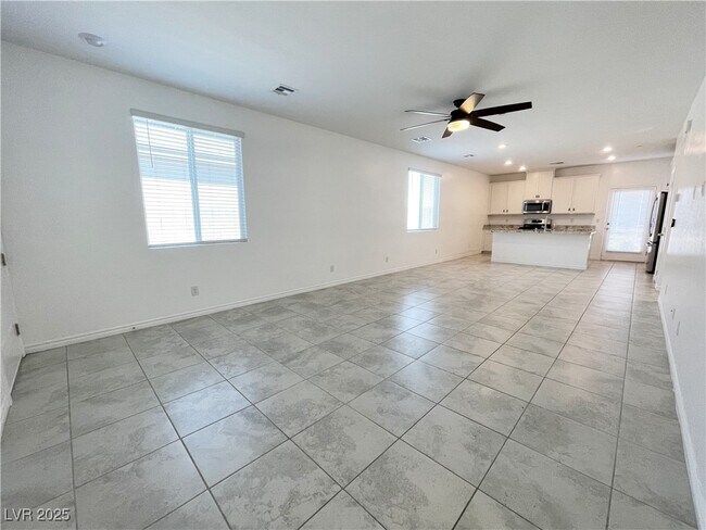 Building Photo - 3762 Neblina Dr